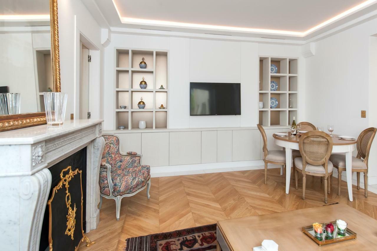 Luxury Montaigne Apartment Paryż Zewnętrze zdjęcie