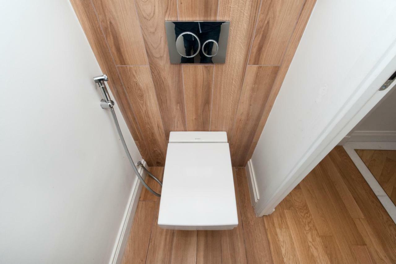 Luxury Montaigne Apartment Paryż Zewnętrze zdjęcie